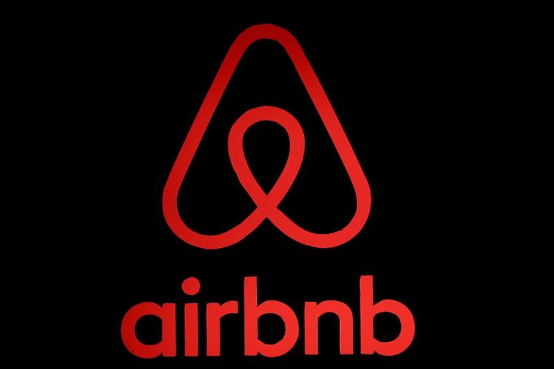 Airbnb stock dives 8% on soft revenue guidance